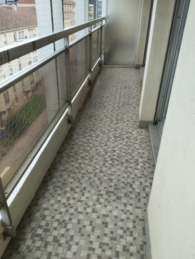 Lumineux Et Cosy, Avec Parking, 2 Mn Gare, 2Mn Muse, 5Mn Centre Apartment Metz Luaran gambar